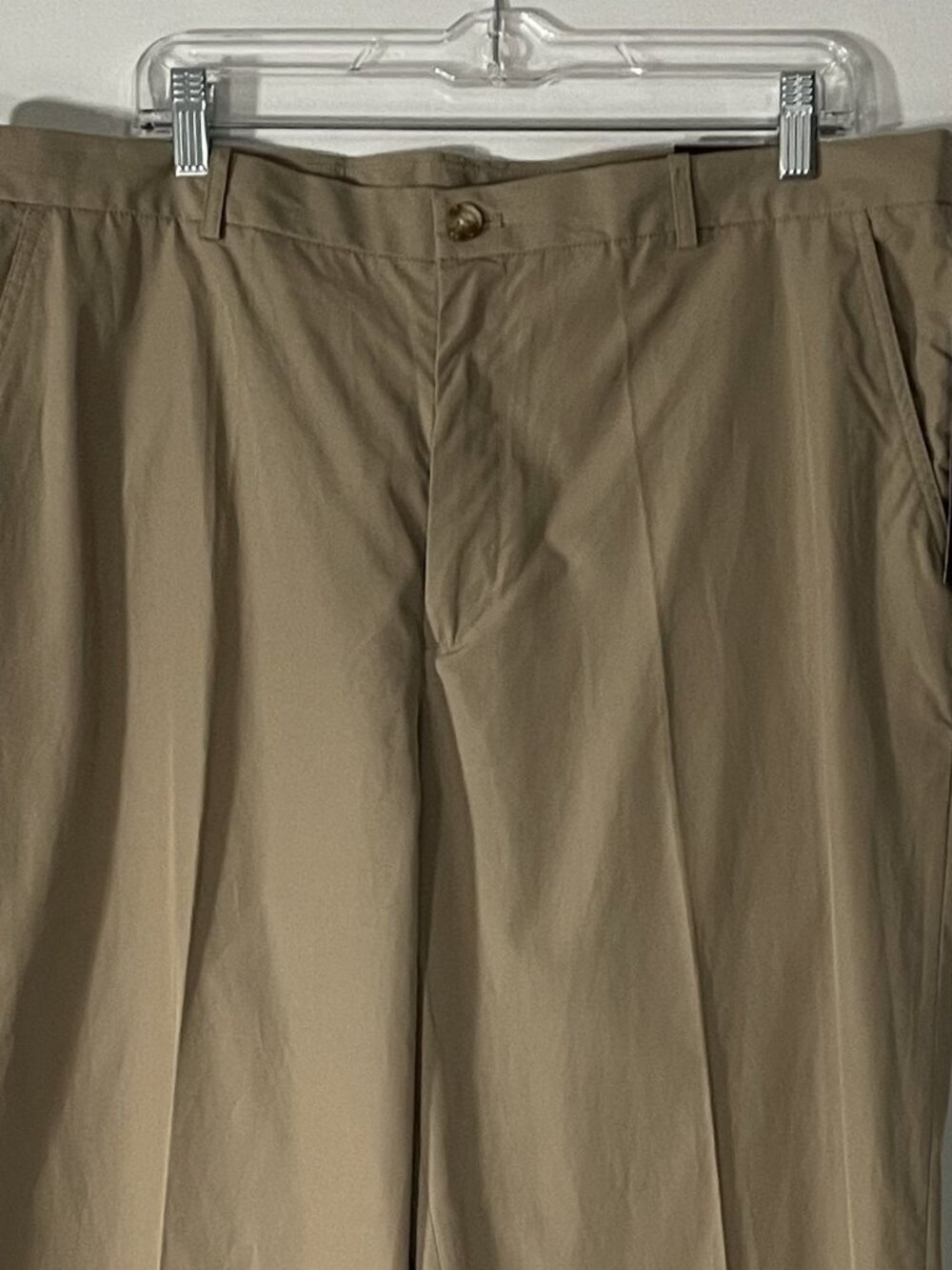 NWT Perry Ellis Men’s Tan Flat Front Pants 38x32 Classic Fit Cotton